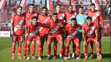 Deportivo Maipú no pudo con Racing de Córdoba, pero sigue en los puestos del Reducido