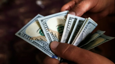 A cuánto cotiza el dólar este viernes