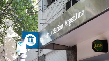 Por los feriados patrios, los bancos abrirán apenas tres días