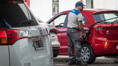 ¿Se viene otro aumento de la nafta en julio?