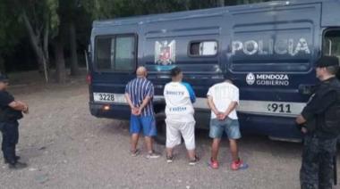 Por dos años, tres hinchas del Tomba no podrán ir a la cancha