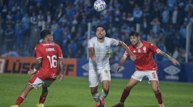 Vélez: Sigue liderando la punta de la tabla de la LPF