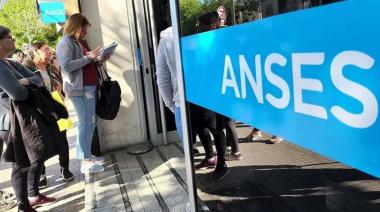 Tras el fin de semana largo: quiénes reciben una transferencia extra hoy