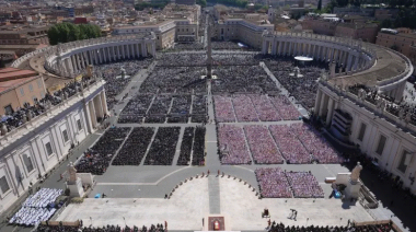 El mundo despidió a Francisco, el papa argentino