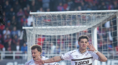 Histórica clasificación de Platense: le ganó a San Lorenzo y jugará la final con Huracán