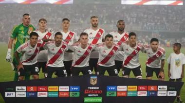 River Plate hace su debut en la Copa Libertadores ante Universitario: Formaciones, Hora y TV