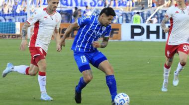 Godoy Cruz se prepara para visitar a Gimnasia y Esgrima La Plata con el posible regreso del Indio Fernández