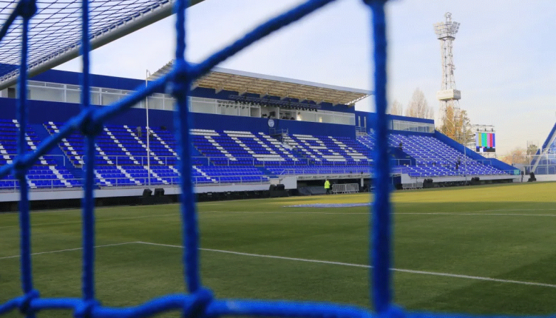 20 años después, el Tomba vuelve a jugar con su gente un partido oficial en el Feliciano Gambarte