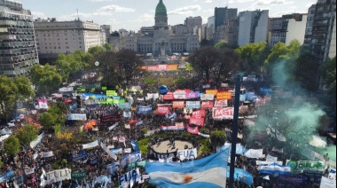 Marcha Universitaria: Estudiantes y docentes se movilizan hacia el Congreso de la Nación