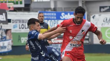 Maipú fue goleado por Quilmes y el Reducido se aleja cada vez más