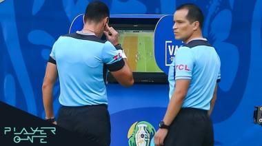 Fin del VAR: la FIFA busca colocar una herramienta donde intervienen los entrenadores