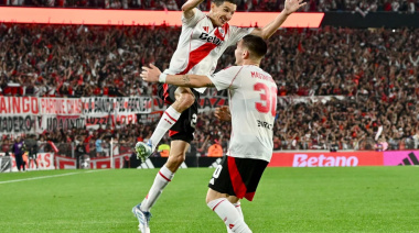 River le ganó a Vélez por 4 a 1 y cerró la zona B como escolta