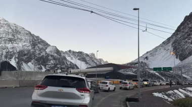 Paso a Chile: Se registran demoras de hasta tres horas para cruzar este sábado