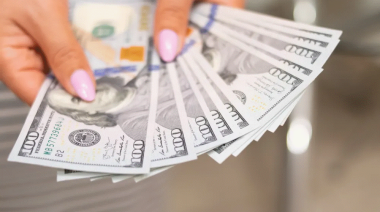 Depósitos en dólares en Argentina: ¿cuánto se puede sin problemas con ARCA?