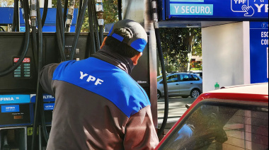 YPF en modo algoritmo: cambia el precio del combustible según la hora y el consumo