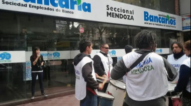 Motosierra en el Banco Nación: la posición de la Asociación Bancaria