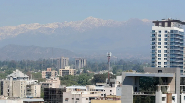 Tiempo en Mendoza: Efecto Zonda y mal tiempo en alta montaña