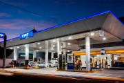 YPF sube precios tras anuncio previo de rebaja