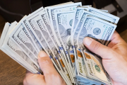 El dólar blue tiene nuevo pronóstico de precio máximo según las cuevas financieras