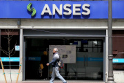 Cambios por feriados: cuándo cobran los jubilados de Anses sus haberes, aguinaldo y bono
